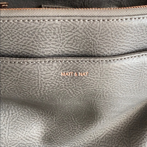 Grey and Rose Gold Mat & Nat Crossbody purse - Picture 6 of 7